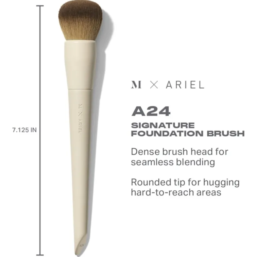 A24 Signature Foundation Brush M X ARIEL