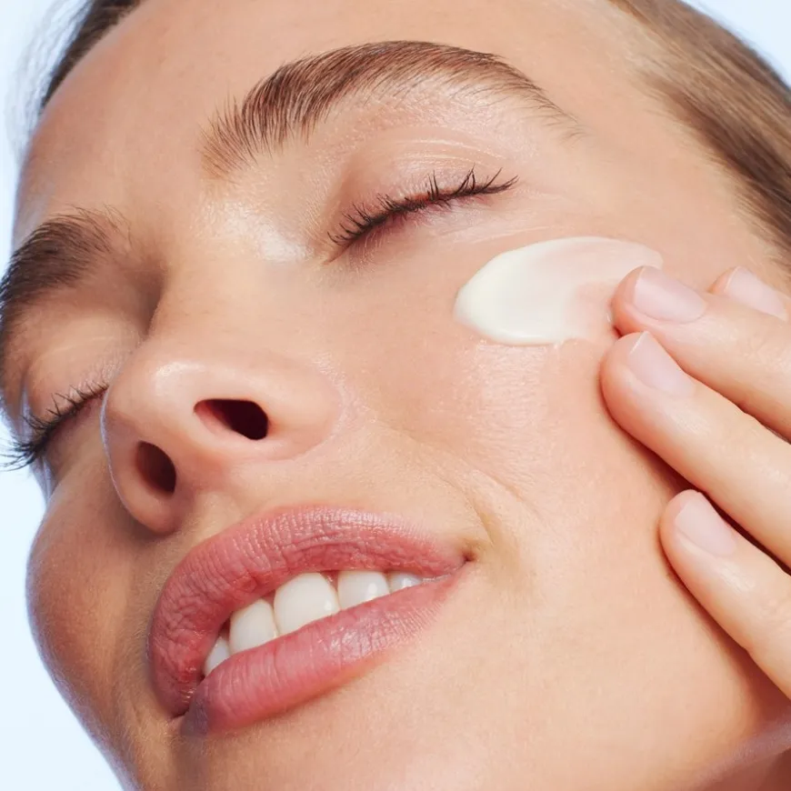 De uitzonderlijke dag- en nachtcrème