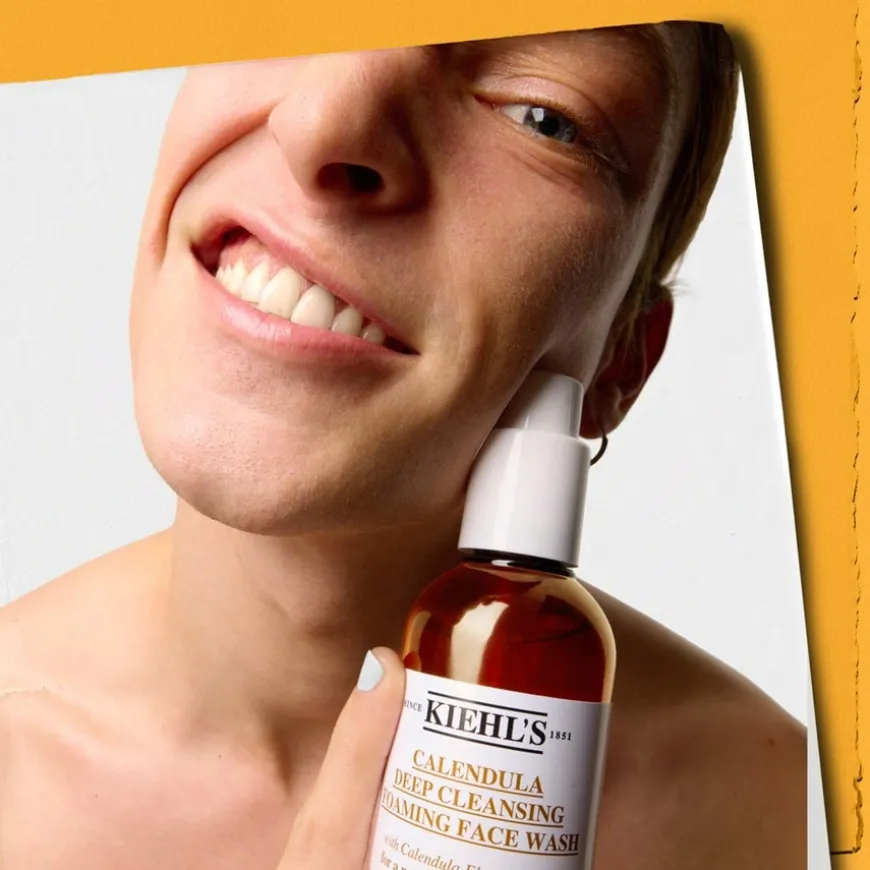 Deep Cleansing Foaming Face Wash