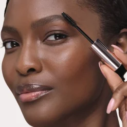 Heldere wenkbrauwgel