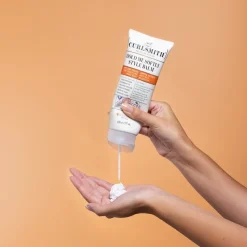 Hold Me Softly Style Balm