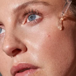 HYDRATEREND SERUM, - voor huid die regeneratie nodig heeft