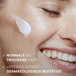 Iris dagopvang, Reguleert de vochtbalans van de normale tot droge huid