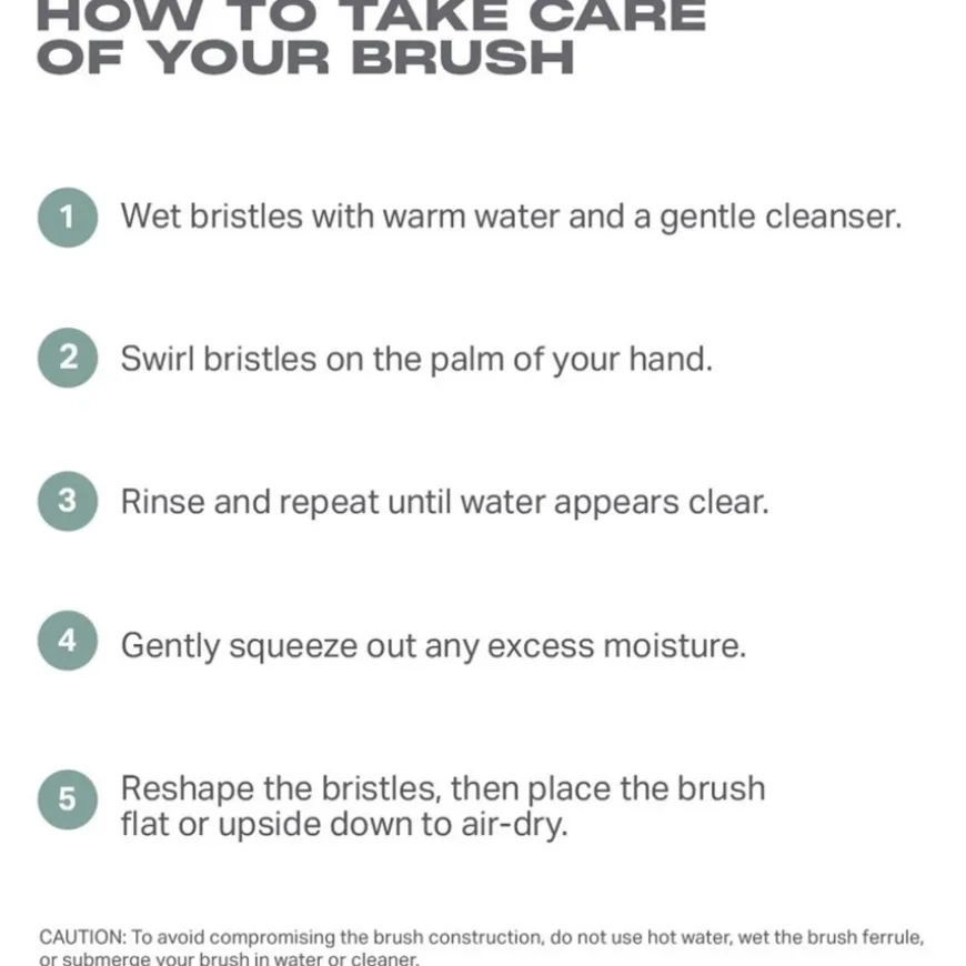 M102 Rounded Cream & Liquid Foundation Brush