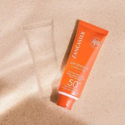 Oil-Free Milky Fluid SPF50, Luminous Tan