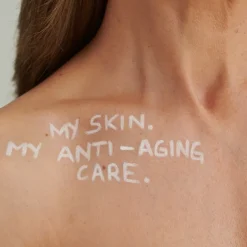 OOGCRÈME, - voor huid die regeneratie nodig heeft