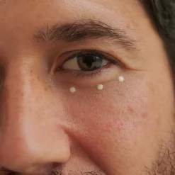 OOGVLOEISTOF, - Voor mensen met allergieën en een gevoelige huid