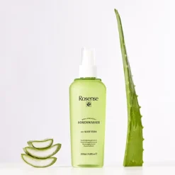 Rozenwater met aloë vera