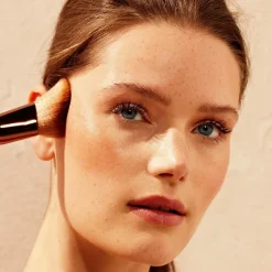 Tantour & Applicator Brush