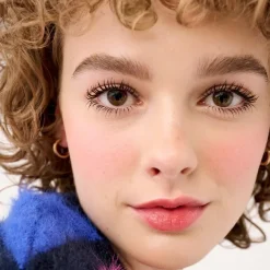 Tint voor lippen en wangen, Tint spelen