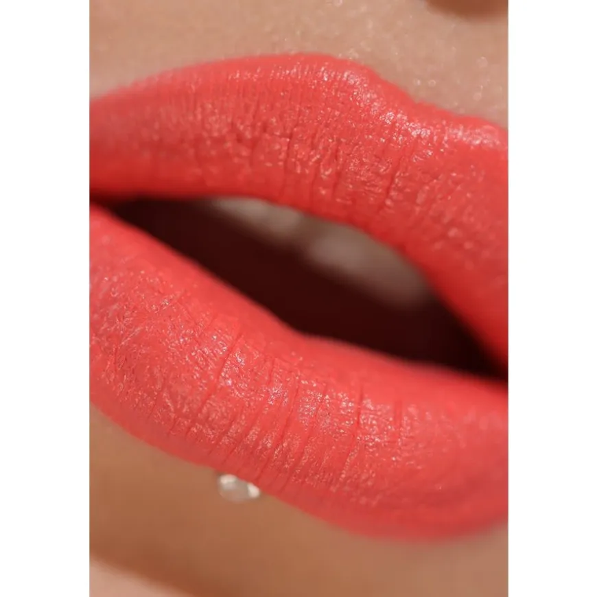 Vogue Matte Lipstick